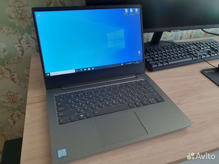 Ноутбук Lenovo i3-8130U/DDR4-8Гб/SSD-512Гб