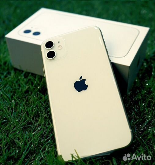 iPhone 11 128 Гб белый