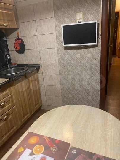 2-к. квартира, 48 м², 1/3 эт.