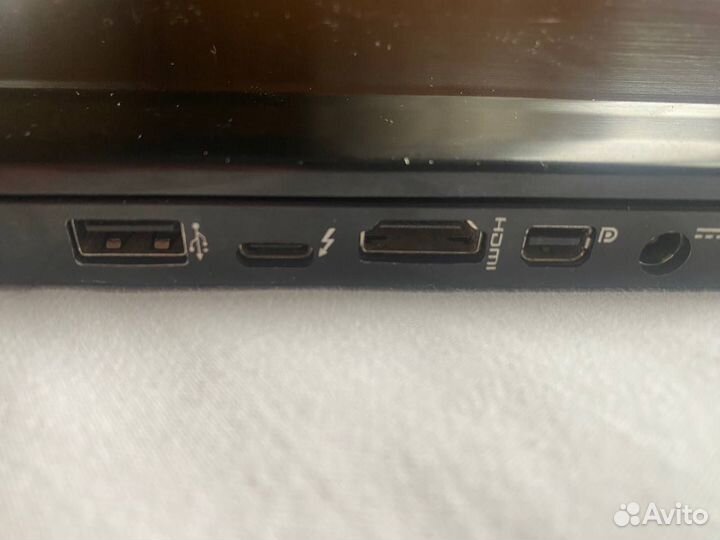 Игровой ноутбук MSI GTX 1060(6gb) / i7-7700HQ