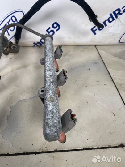 Рампа топливная Lexus Rx400H XU30 3.3 (3MZ-FE)