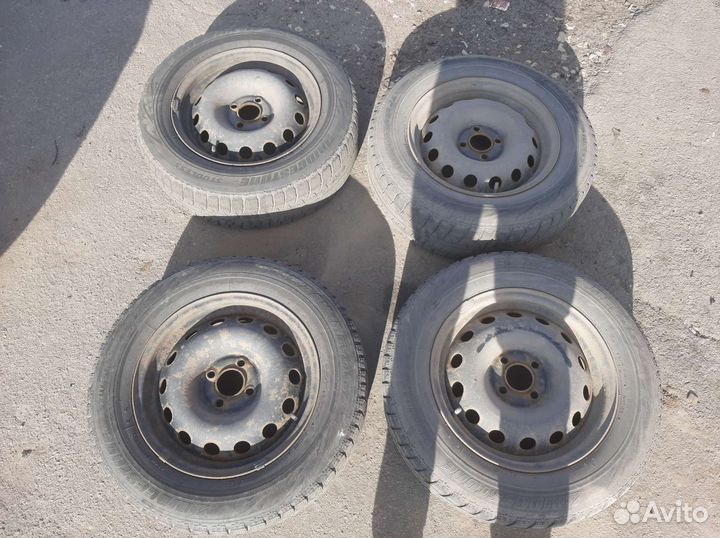 Bridgestone Blizzak Revo GZ 195/65 R15