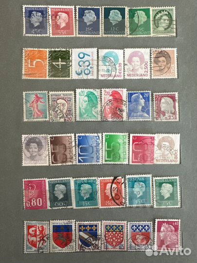 Более 300 старинных марок мира вместе с альбомом