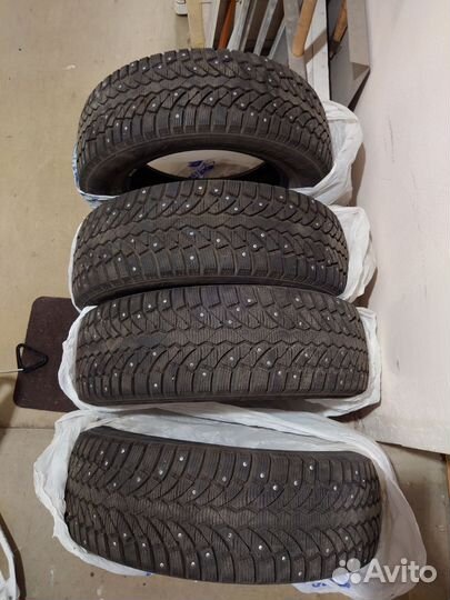 Pirelli Formula Ice 225/65 R17 102T