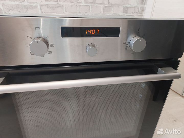 Духовой шкаф Samsung