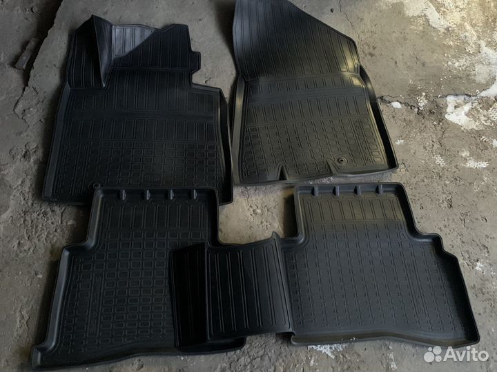 Резиновые коврики kia sportage