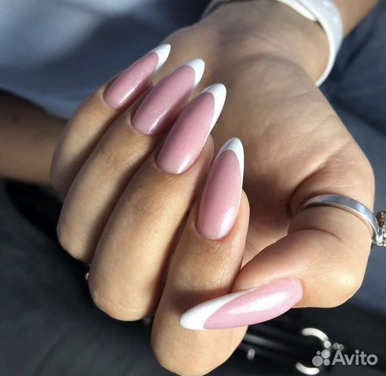 Маникюр педикюр