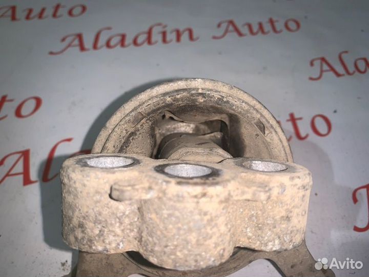 Подушка двигателя Opel Astra G универсал 1.8 2000