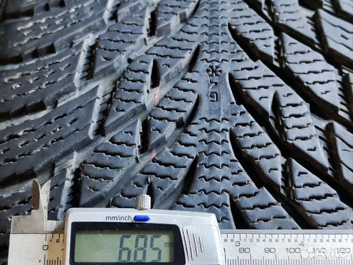 Nokian Tyres Hakkapeliitta R3 245/40 R20 99T