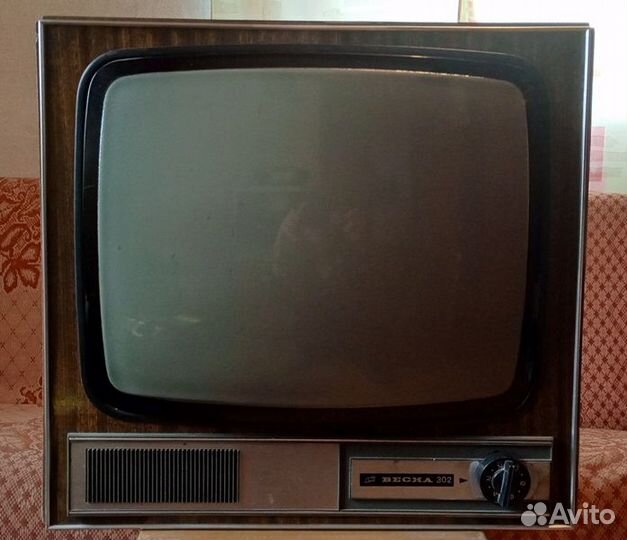 Телевизор 
