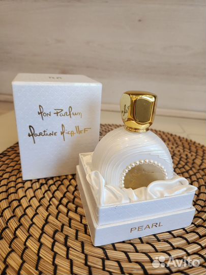 Mon Parfum Pearl M. Micallef
