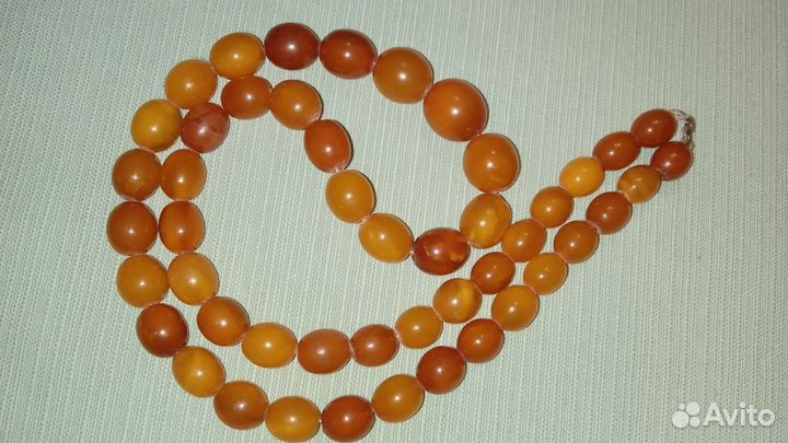 Янтарные старинные бусы янтарь желток пейзажный