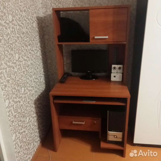 Компьютерный стол бу