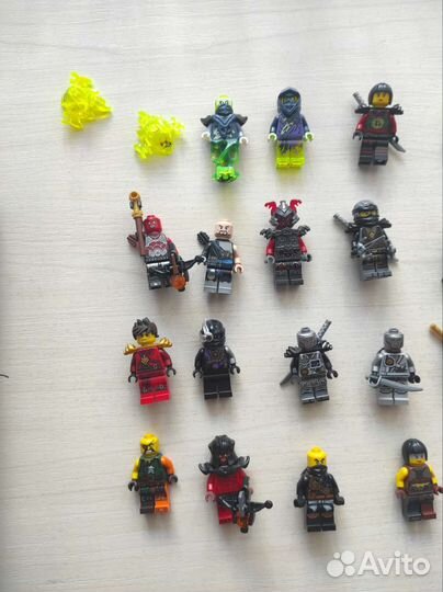 Lego ninjago - минифигурки