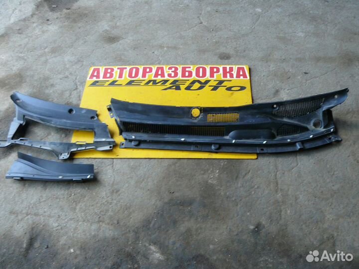 Планка под лобовое для Lifan X60 2014г