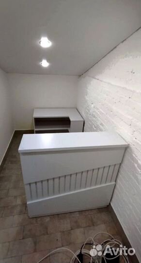 Стойка для офисов