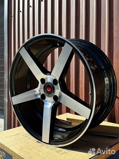 Новинка Диски литые Voss 17x7.5 4x100 ET40 цо73.1