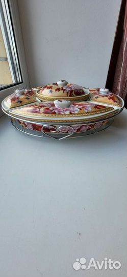 Набор столовой посуды новый