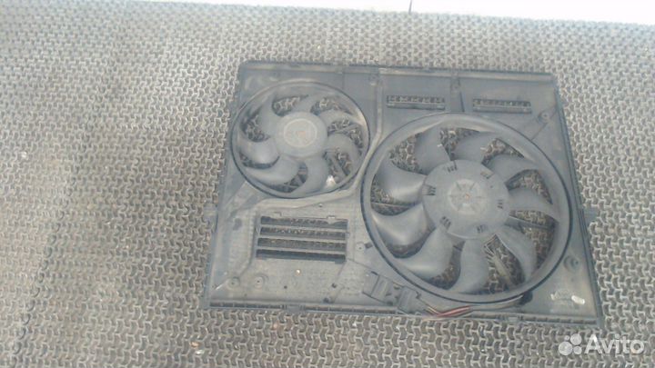 Вентилятор радиатора Volkswagen Touareg, 2005