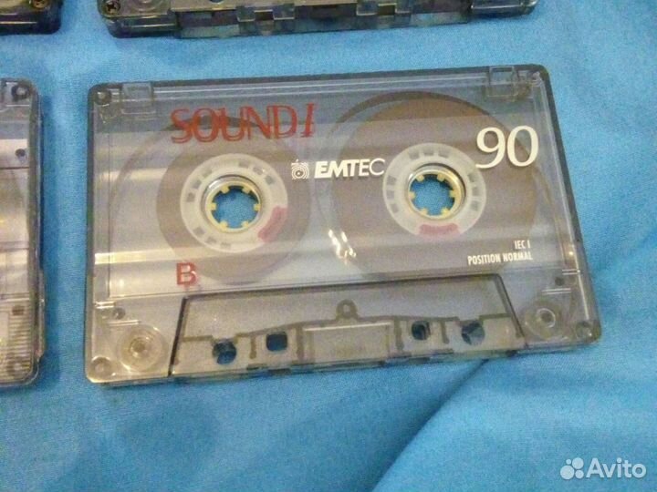 Аудиокассеты с записью 4штуки