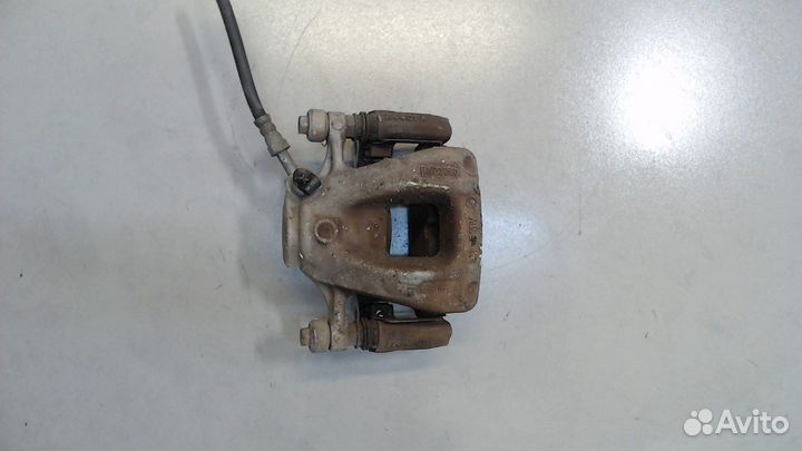 Суппорт BMW i3, 2015