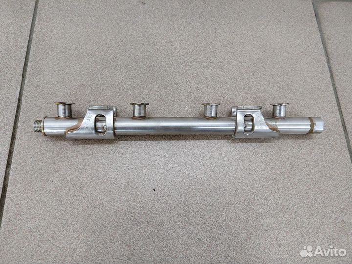 Рампа топливная Skoda, VW 1,2TSI 1,4TSI 04E133320D