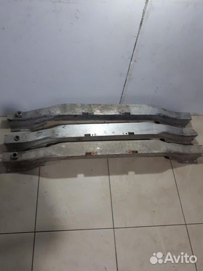 Усилитель заднего бампера Opel Astra H 2004-2014