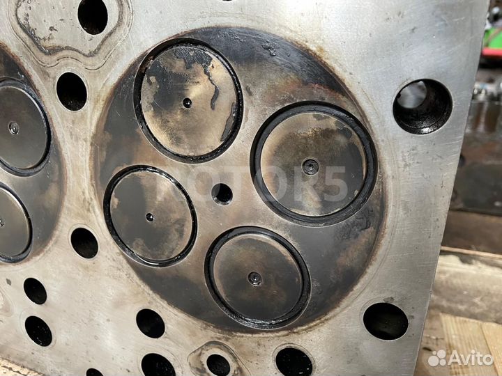 Головка блока цилиндров DAF 95 2 (XF) 2002 1605126
