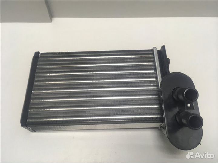 Радиатор отопителя Volkswagen Passat B3