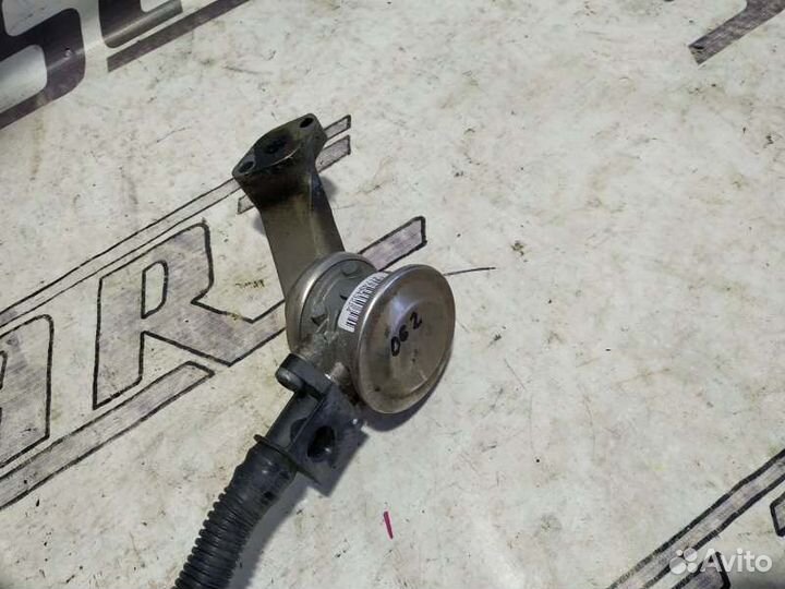 Клапан рециркуляции отработанных газов Audi A6 C6