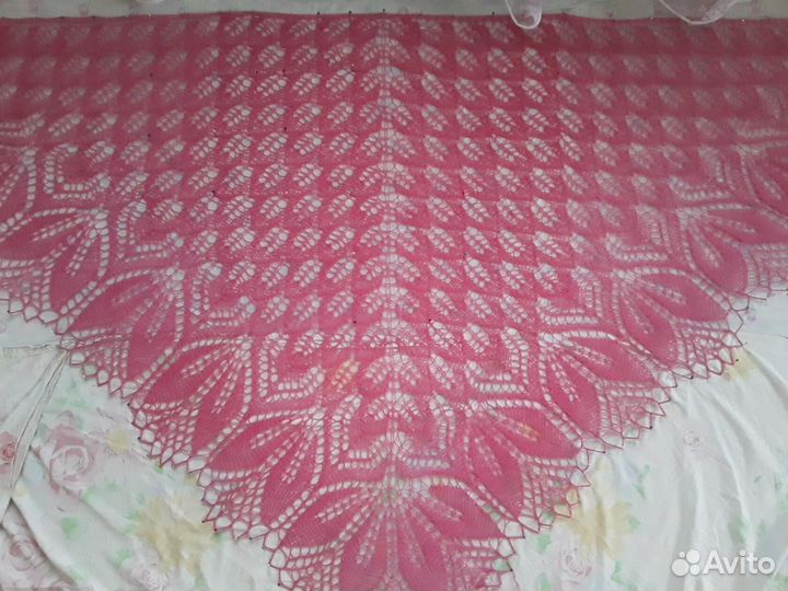 Шаль ручной работы