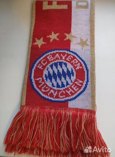 Официальный шарф Мюнхенской Баварии с альянс арены