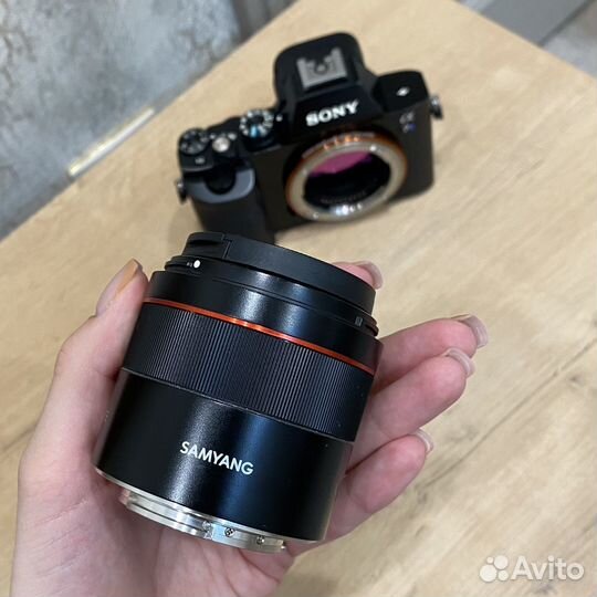 Объектив Samyang 45mm/1.8 FE