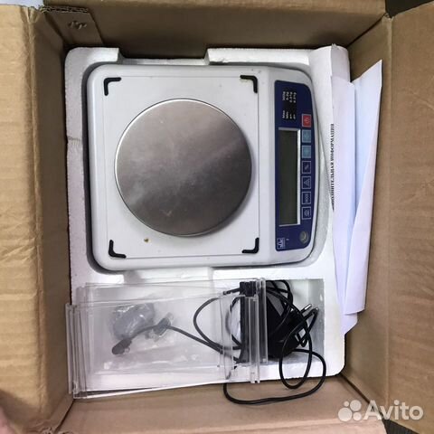 Настольные весы Massa-K