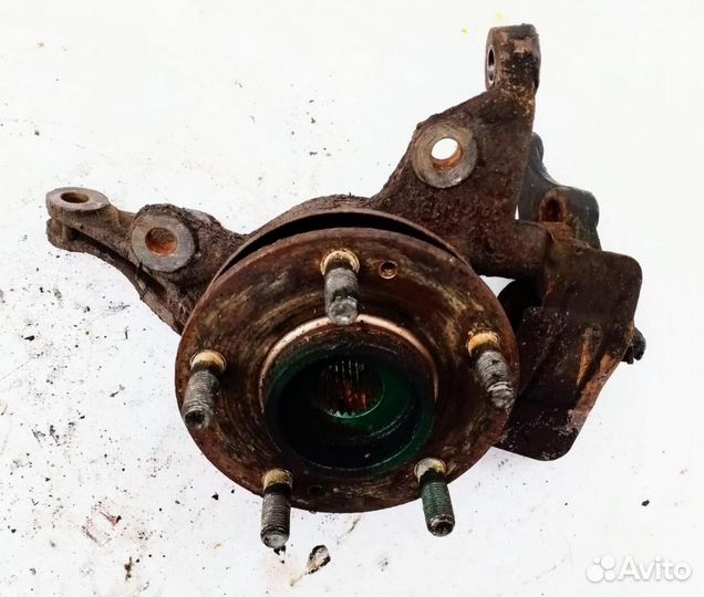 Кулак поворотный передний правый 2007-2012 Kia Cee