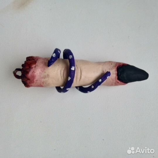 Подвеска отрубленный палец