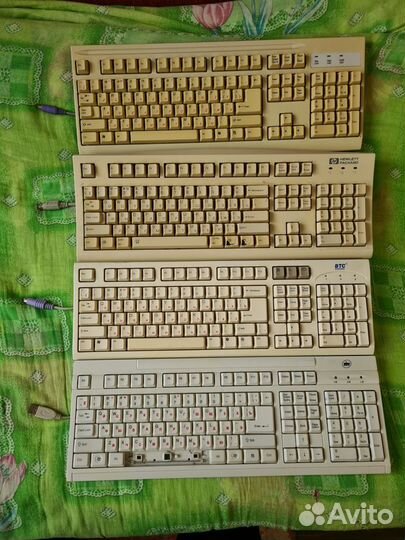 Клавиатура белая
