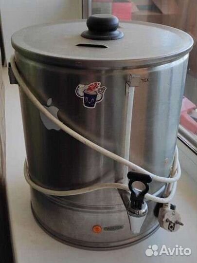 Кипятильник, бойлер, термопот 15 литров