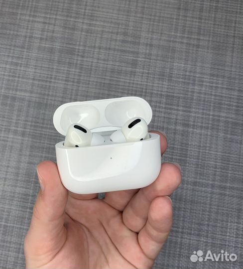 Airpods pro (L + R + кейс А2190 ) оригинал, Б/У