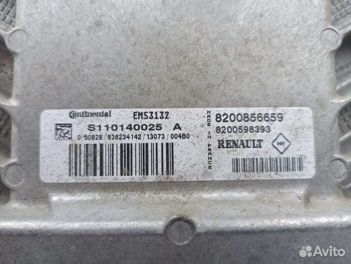 Блок управления двигателем Renault Sandero
