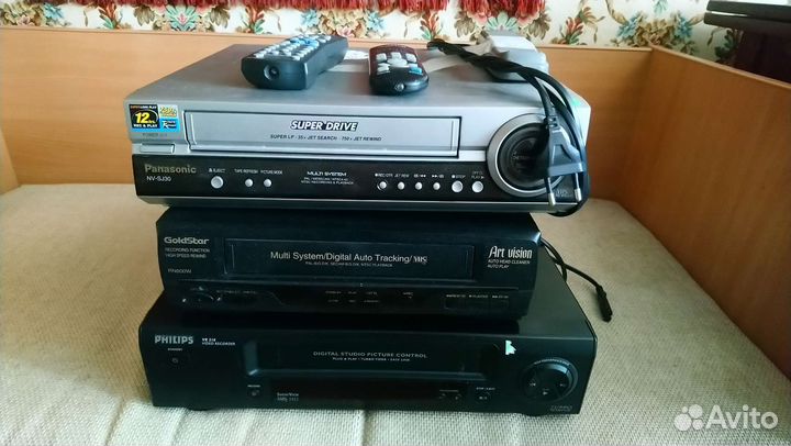 Видеомагнитофон