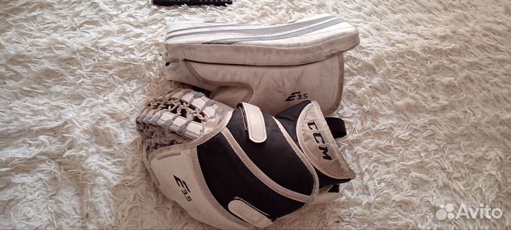 Блин и ловушка вратаря, клюшка