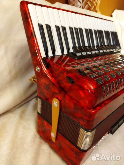 Аккордеон RoyalStandart Meteor 4/4