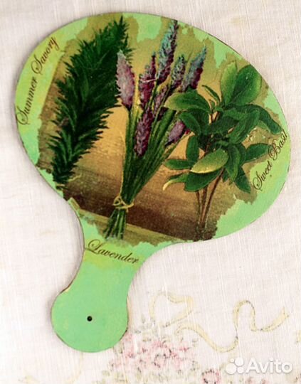 Доски, подставки интерьерные для кухни