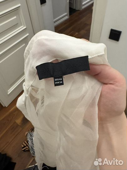 Шелковая блуза love republic с розой на шею