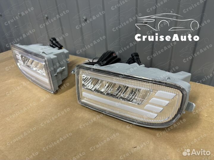 Противотуманки Land Cruiser 100 бегающие LED светл