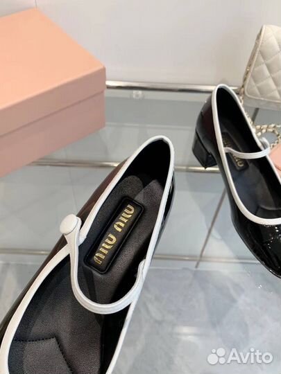 Балетки женские Miu Miu лак премиум 2 цвета