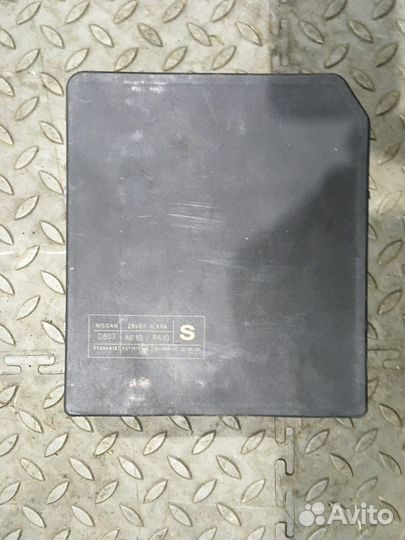 Блок предохранителей (Infiniti QX56)