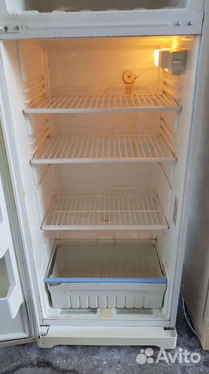 Холодильник Stinol no frost