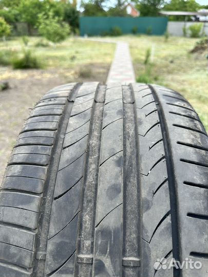 Tracmax X-Privilo TX3 245/35 R20 и 275/30 R20 97Y